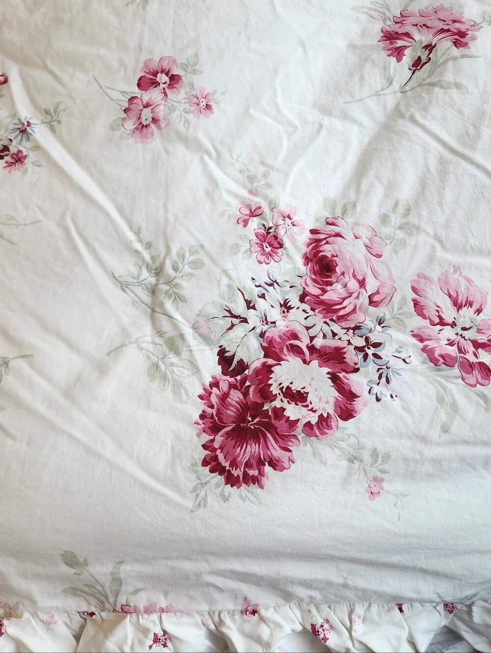Simply Shabby Chic by Rachel Ashwell Pink Floral Full/Queen Comforter